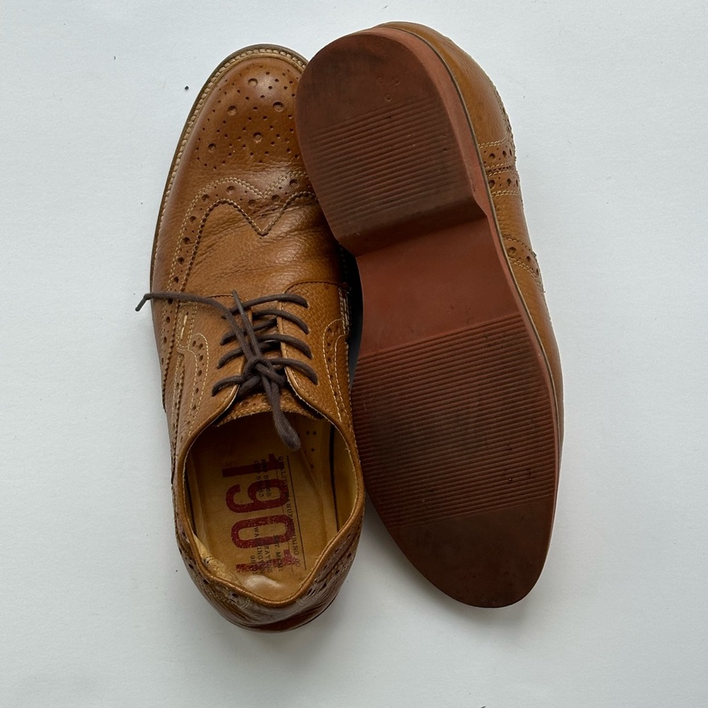 1901 Men's Tan Leather Oxfords